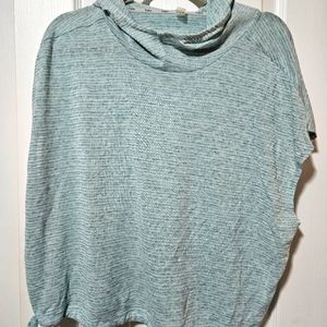 Reitmans Hyba Hooded Sleeveless Sweater